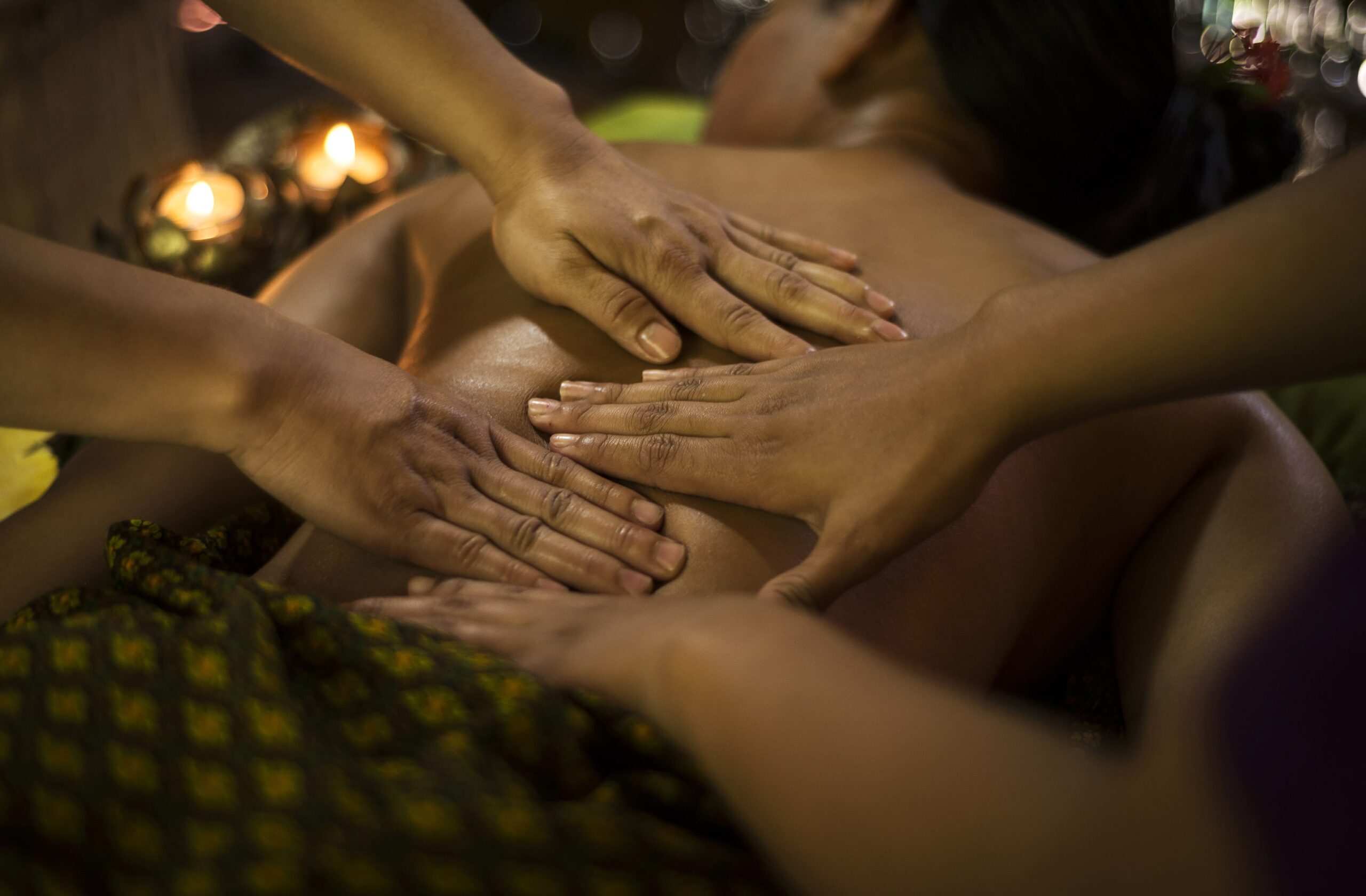 Four Hand Massage